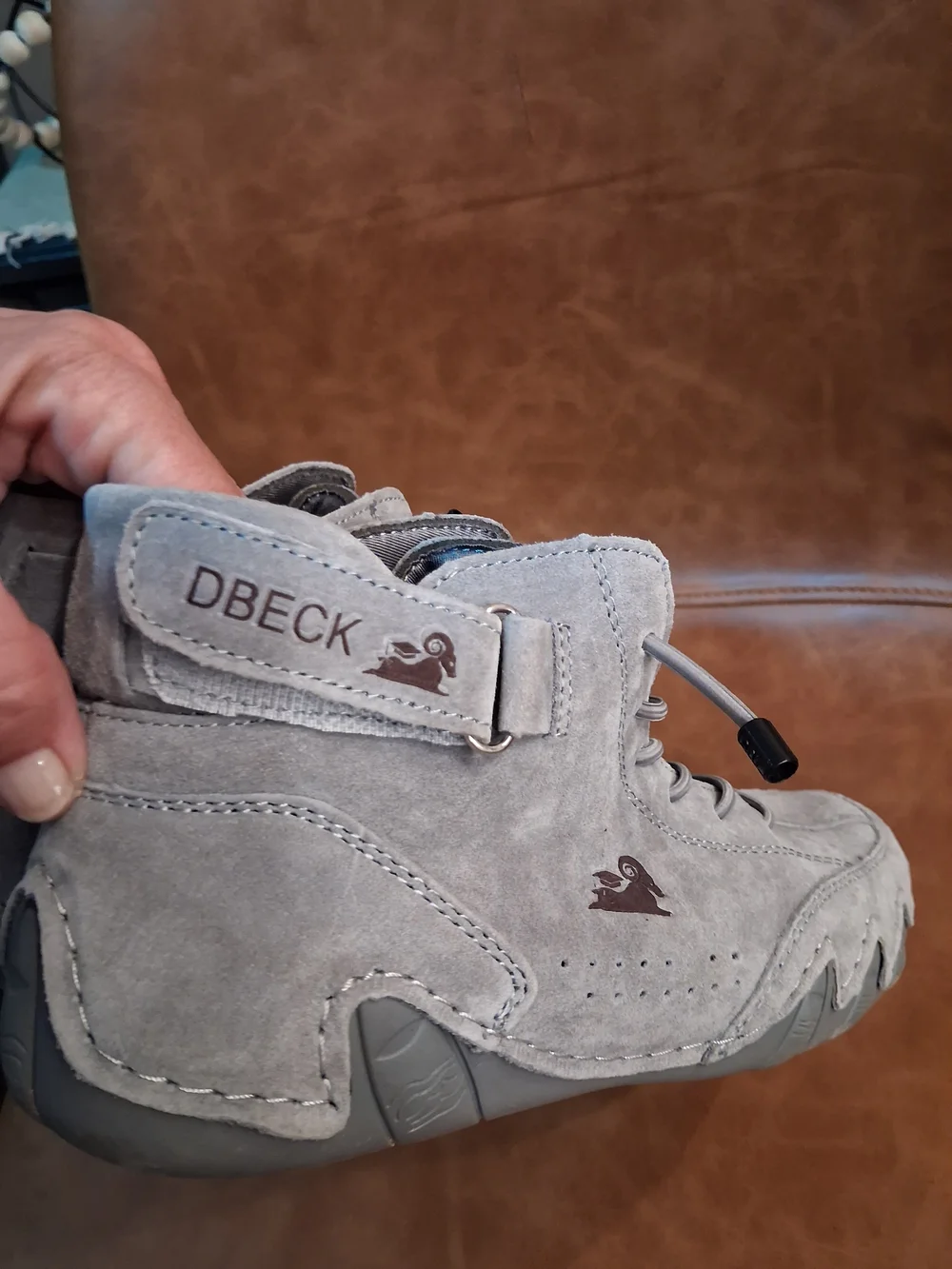 DBEP Men’s Suede Chukka Boots in Light Gray